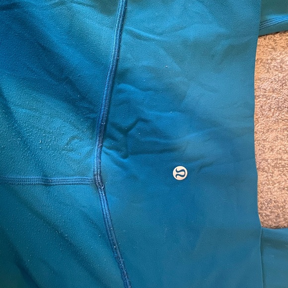 Blue lululemon leggings! - Picture 3 of 4